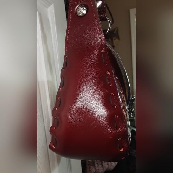 Patricia Nash Micaela Cross Body Tooled Rose Design Bag N.W.O.T - Picture 15 of 15